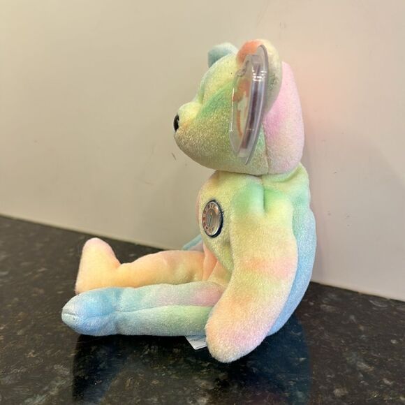 Ty "B.B. Bear" the Birthday Bear Beanie Baby, Vintage, Rare and Retired - Picture 4 of 11